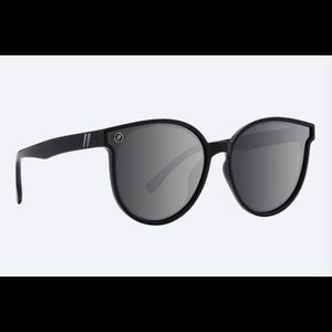 Black Mascara Blenders Sunglasses